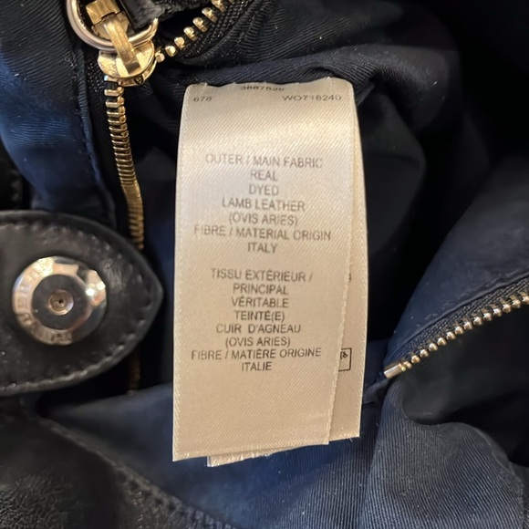 Burberry bucket bag. - Picture 12 of 16